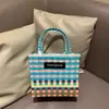 Cesta de Legumes Coração Colorido Contrastante Sacola Plástica Trançada Bolsa de Ombro Grande Capacidade Tecida à Mão Sacola de Lembrança Presente de Casamento
