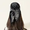 Pañuelo para la cabeza de paisley blanco y negro al por mayor transfronterizo, pañuelo cuadrado de 70 cm, pañuelo de seda, pañuelo cuadrado de satén de imitación de seda, pañuelo decorativo para mujer