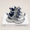 Zapatos Urbanos de Moda para Niños Otoño 2026 Versión Coreana Zapatos Casuales Ligeros para Niños Tenis Versátiles para Niños