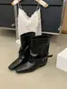 Botas curtas femininas para primavera e outono, novas calças botas estilo coreano 2026, botas de moda com bico fino, botas curtas casuais justas