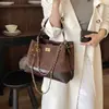 Bolso tipo cubo vintage, elegante tote, bolso de hombro exquisito, gamuza con patrón de diamantes, adecuado para ir al trabajo, colección de otoño, nuevo diseño para mujer, 2026, versátil
