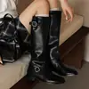 Botas longas com salto grosso, que alongam e afinam as pernas, bico redondo e fivela de cinto, botas de montaria de cano alto, botas longas vintage de couro bovino integral com salto baixo para mulheres