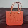 En stock Bolsa de playa EVA moda impresión exterior agujero bolso de mano almacenamiento bolsa grande cesta para mujer bandolera