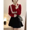 Blusa de punto para mujer, capa interior de encaje retro francés con cuello blanco semialto, para otoño e invierno, top elegante ajustado estilo palacio
