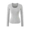 Camiseta Top de Manga Longa com Gola U, Forrada com Lã, para Mulheres, Outono e Inverno 2025, Look Emagrecedor no Ombro Direito, Cintura Ajustada, Versátil e Sexy