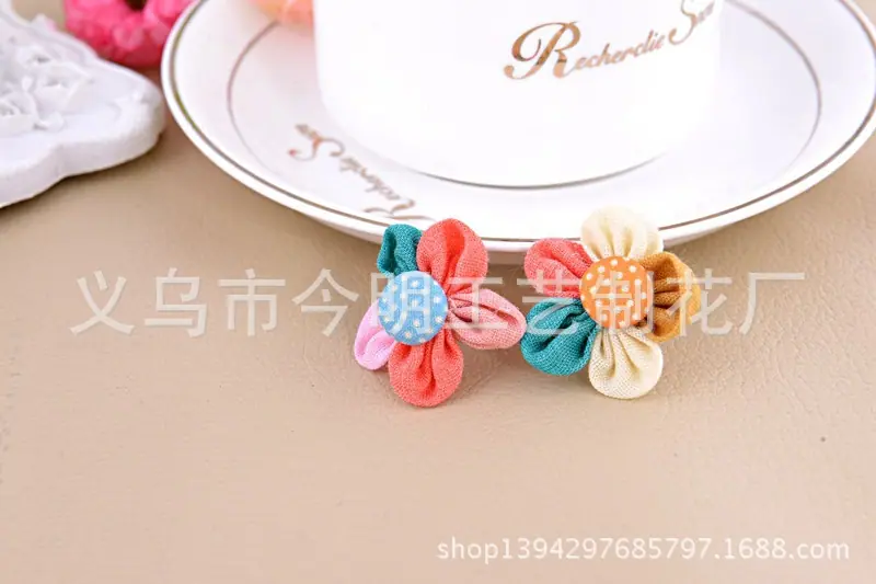1761073438_2002521729