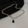 Collar con Colgante Geométrico de Circonita Estilo Coreano Ins con Diseño Único, Lujo Ligero y Sensación de Alta Gama, Cadena para Suéter para Mujer