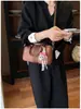 Bolsa Bolsa Transversal Feminina Nova Tendência Moda Versátil Grande Capacidade Bolsa de Ombro Único High-End Para o Trabalho Manual Bolsa Almofada