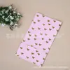 Saco de Presente de Papel Kraft com Fundo Quadrado em Formato de Coração Listrado Desenho Animado Revestido com Folha de Ouro Papel Kraft Saco de Fundo Quadrado