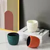 Jarrón de Plástico Creativo Nórdico Decoración para Sala de Estar en Casa Flor Seca Arreglo Floral Resistente a Caídas Cerámica de Imitación Transfronterizo Caliente Jarrón