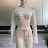 Blusa de Mujer Estilo Y2K Millennial Rayas Blancas y Negras Empalmado Chal Manga Larga Ombliguera Corta para Mujer Su2973