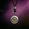 Directo de fábrica: Colgante de concha Gahu de animal del zodíaco estilo antiguo, collar cultural y creativo para hombres y mujeres, accesorio de concha protector