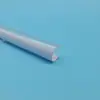 Los fabricantes producen Pantalla de lámpara de PC de Shenzhen Pantalla de lámpara de PC de dos colores Tira de luz transparente de PC Tira de luz difusora de luz de PC