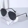 Gafas de Sol de Moda para Hombres y Mujeres, Lentes Resistentes a los Rayos UV
