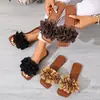 Nuevas sandalias cuadradas de tres dimensiones florales transfronterizas para mujer, versátiles planas slip-on casuales de playa para mujer al por mayor