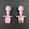 Nuevo Set de Vajilla de Silicona de Dibujos Animados para Niños, Para Niños Aprendiendo a Comer, Incluye Cuchara y Tenedor, Mango Corto