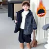 Abrigo de Lana para Niños Otoño Invierno 2026 Nuevo Estilo Coreano Ropa de Invierno para Niños Abrigo de Lana Engrosado de Longitud Media con Bufanda