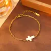 Pulseira de cruz em aço inoxidável 316 com banho de ouro 18k, estilo europeu e americano, design minimalista, acessório casual feminino, revestimento PVD, à prova d'água, com detalhes em madrepérola natural