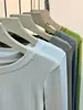 Top Camiseta de Canalé con Cuello Redondo para Mujer, Nuevo Estilo Primavera y Otoño, Sencillo y Moderno, Corte Entallado, Hombro Normal, Top Blanco, de Moda