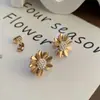 Aretes de Perlas Naturales, Exquisitos Minimalistas de Nicho para Mujer, Lujo Ligero de Alta Gama, Aretes S925, Accesorios para Orejas de Venta Caliente 2026