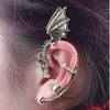 Queso azul Mar Joyería europea y americana al por mayor estilo punk atmósfera Dragón oriental Pendientes de dragón Colgante de oreja precio unitario