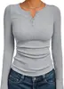 Amazon Moda Mujer Manga Larga 2025 Otoño Ajuste Delgado Cuello Henley Top Canalé Moda Básica Camiseta