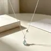 Collar con Colgante de Cristal de Mariposa para Mujer, Diseño de Nicho de Moda de Lujo Ligero, Gargantilla Versátil Simple para el Día a Día, Collar de Amistad