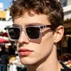 Gafas de Sol Cuadradas Retro Nuevas 2025 para Hombre, Gafas de Sol de Moda para Ciclismo al Aire Libre, Gafas Transfronterizas para Hombre Venta al por Mayor