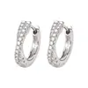 Brincos ear cuffs em formato de cruz cravejados com zircônia, confortáveis para dormir sem precisar remover, brincos clássicos de duas fileiras com diamantes torcidos, estilo moderno para garotas descoladas