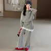 Conjunto de Sudadera y Pantalones Acampanados de Encaje para Niñas, Primavera y Otoño, Estilo Coreano, Patchwork, Falso Dos Piezas, Pantalones tipo Falda, Conjunto de Dos Piezas de Manga Larga para Niños Mayores