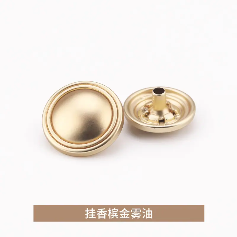 挂香槟金雾油.jpg