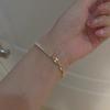 Pulsera de Perlas Pequeñas Shijia Doradas Extremadamente Pequeñas para Mujer 2025 Nueva Llegada Nicho de Lujo Ligero Pulsera Exquisita Francesa