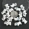 Botones de Cachorro Blanco y Negro Cerámicos Cuentas Accesorios para Ropa Cadena de Teléfono Móvil Material para DIY Colgante de Cuenta Suelta Pintado a Mano Material para Colgante