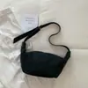 Bolso tipo dumpling grande de alta moda retro para mujer, nuevo modelo primavera 2026, bolso de hombro casual de superficie suave para el día a día