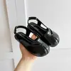 Sandalias Mary Jane para Niñas Estilo Francés Puntera Dividida Falsa y Cerrada 2026 Verano Nuevos Casual Versátiles Zapatos de Cuero con Suela Suave