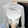 Elegante diseño de top calado para otoño e invierno, suéter de nicho de cuello semi-alto, capa base de punto para mujer, ropa interior