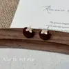 Brincos Ruyi de Caqui Vermelho com Gotejamento de Óleo Novos para Outono e Inverno para Mulheres, Simples, Compactos, Elegantes, Brincos de Design de Nicho de Alta Qualidade