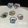 Anillo rectangular con forma de diamante de zircón azul estilo princesa, estilo cortesano, elegante anillo para el dedo índice, lujo ligero, joyería de alta gama para mujer