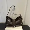 Bolso de Hombro Chic Versátil de Moda de Gama Alta para Mujer Nuevo Simple Casual Bolso de Mano Popular de Nicho Retro