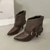 Otoño Invierno 2026 Botines Europeos con Hebilla Punta Fina para Mujer Botas Nuevas Marrones Adelgazantes Tacón Bajo Botas Martin Botas de Mujer