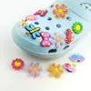 Novos Sapatos de Jardim Desenho Animado Fofo Flor Decorativa Fivela Criativa para Sapatos Meninos e Meninas diy Sapatos com Furos Acessórios para Sapatos Infantis Opcional 4