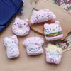 Colgante de Muñeca Gatito Forma de Comida Muñeco de Felpa Periférico Kt Colgante para Mochila de Estudiante Broche Venta al por Mayor