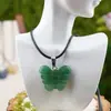 Colgante de Mariposa Tallada en Cristal Transfronterizo Piedra de Ágata Natural Ojo de Tigre Tallado Mariposa Pequeña Collar Literario Retro Joyería