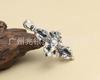 Colgante al por mayor de plata esterlina S925 retro plata tailandesa Xizang instrumento musical grande clásico diamante mortero cruz