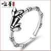 Adornos de plata japoneses y coreanos antiguos retro plata tailandesa retorcida sección de bambú tallada anillo abierto mujeres anillo de boca viva venta al por mayor