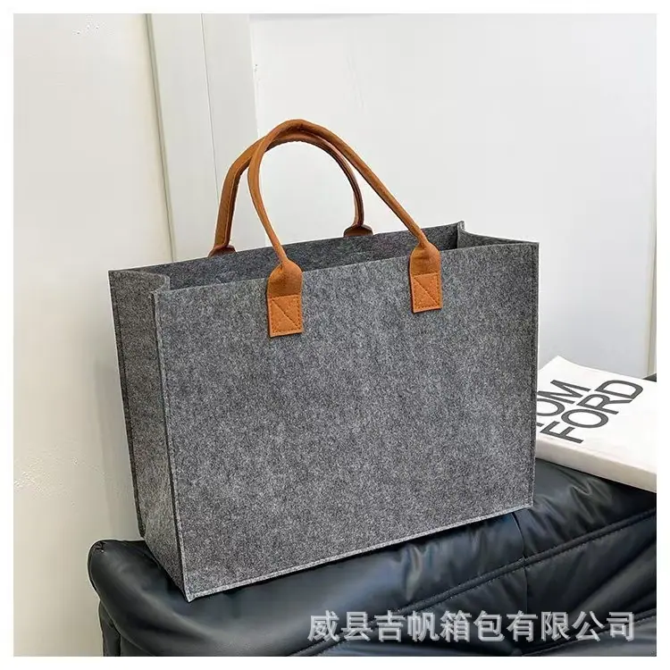 中灰色
