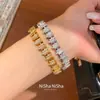 Pulsera de Hebilla Incrustada con Circonita Transfronteriza Europea y Americana Pulsera Versátil de Lujo Ligero de Gama Alta Moda con Sentido de Diseño Joyería de Mano