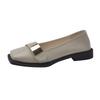 Sapatos Femininos de Salto Baixo Estilo Britânico de Nicho 2025 Outono Novo Mocassins com Fivela de Cinto de Solado Macio Sapatos Quadrados Pequenos de Couro