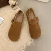 Sapatos Casuais de Couro Macio 2026 Sapatos Casuais Slip-on para Mulheres Roupa Externa Outono/Inverno Totalmente Cobertos Pessoa Preguiçosa Novo Estilo Versátil Retro Casual