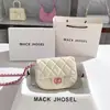 Una generación de pequeña bolsa de sillín blanca fragante 2023 Nueva Cadena de alto sentido Diamante bolsa cuadrada pequeña al por mayor